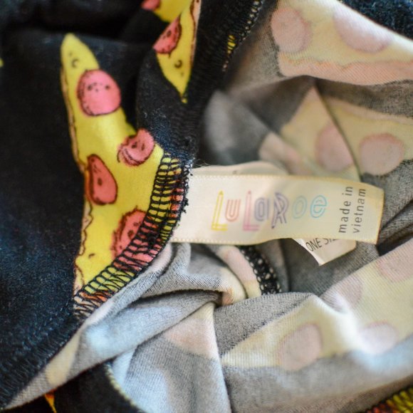 3/ $20 Lularoe PIZZA Leggings - Picture 4 of 4